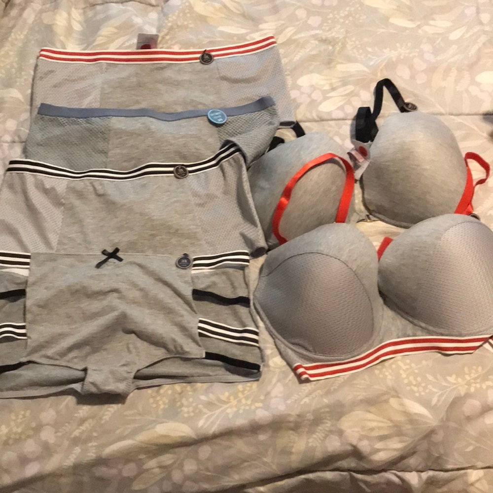 Sporty bras and panties